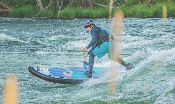 Hala Atcha River Surfing