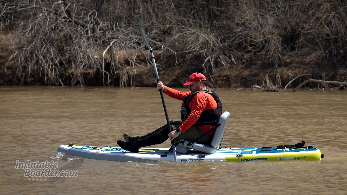Bote LowRider 10'6 Solo kayak paddling