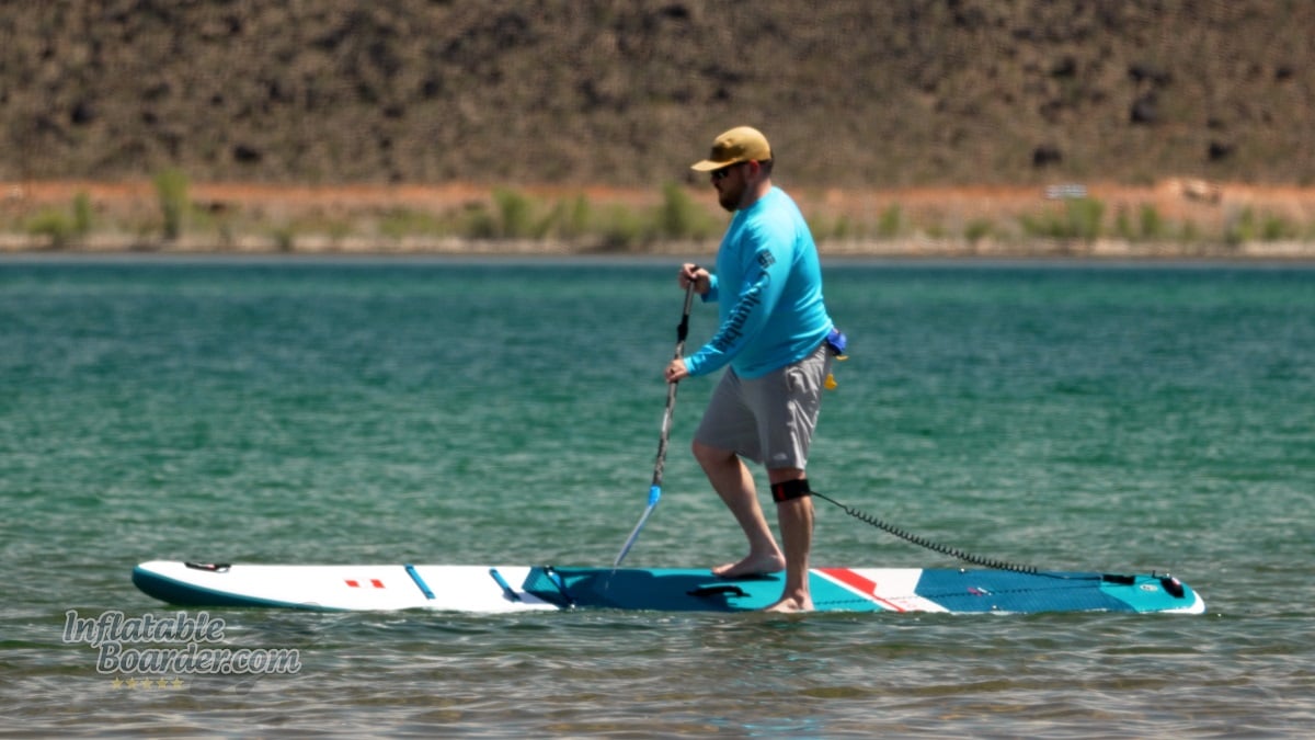 Red Paddle Co 12'6 Sport MSL 800 - holding on edge