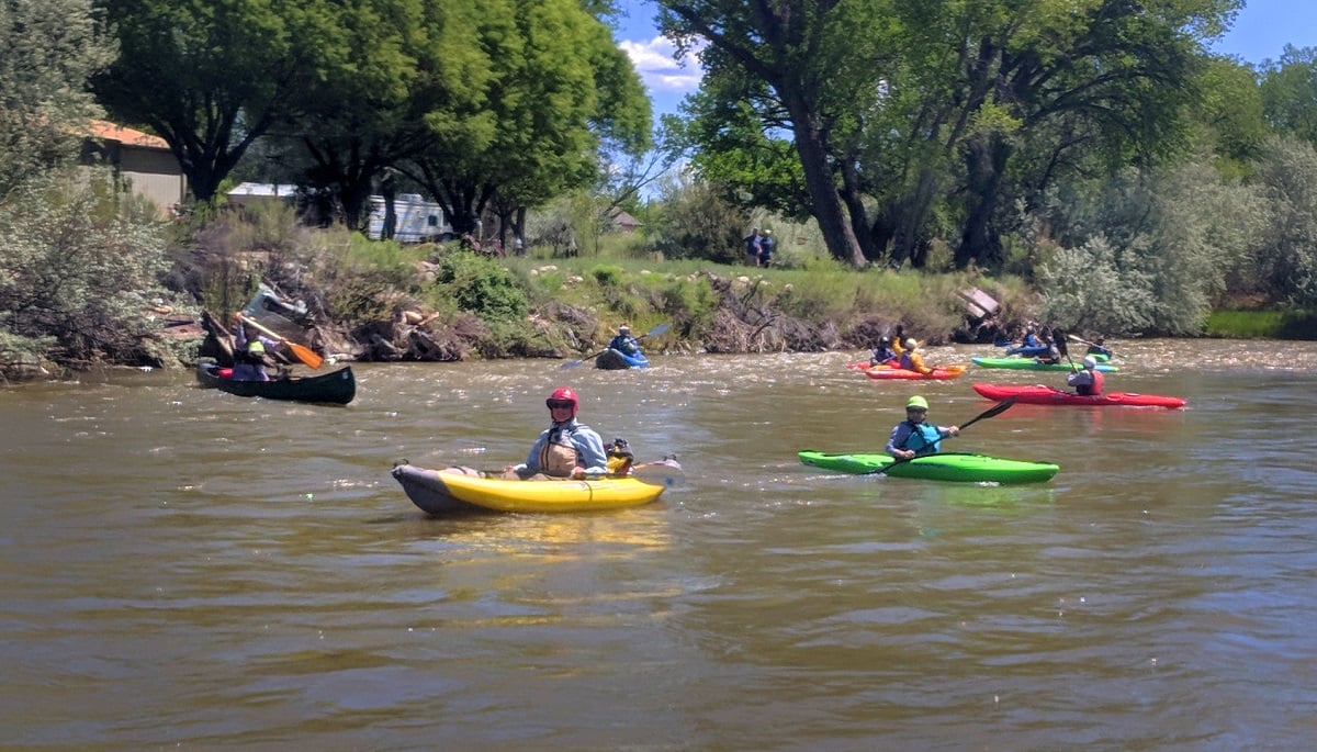 Which is Better – Inflatable or Hard Shell Kayaks?